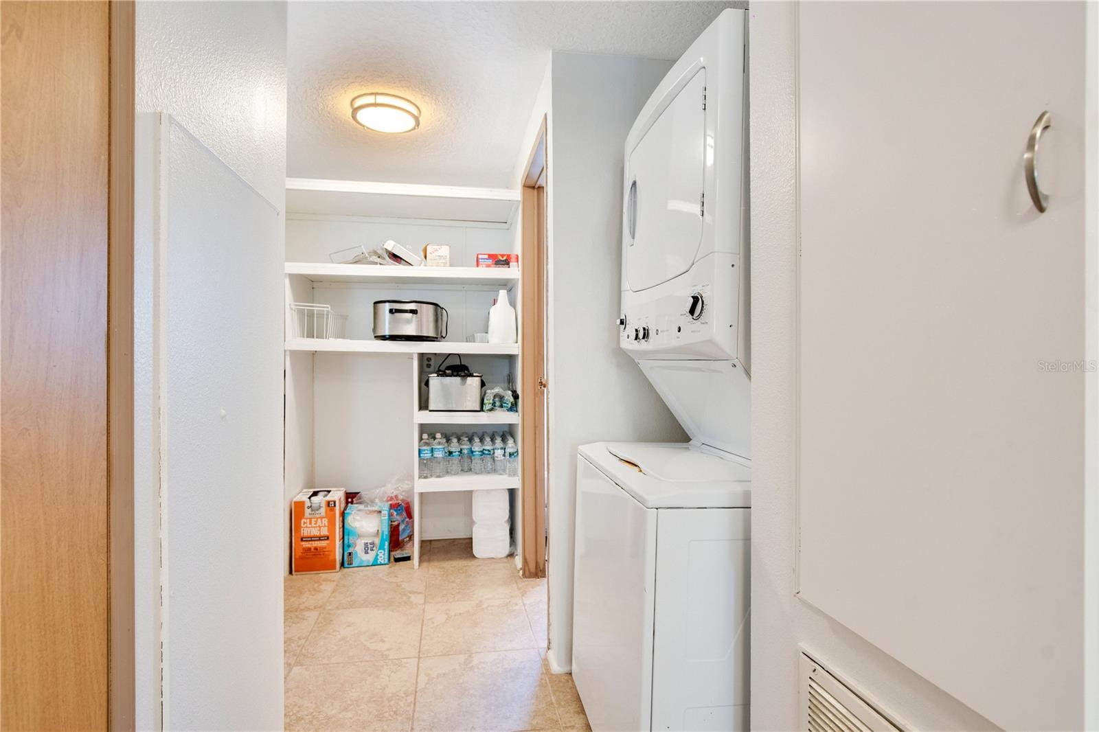 24812 BARTRAM RD, ASTOR, FL, 32102