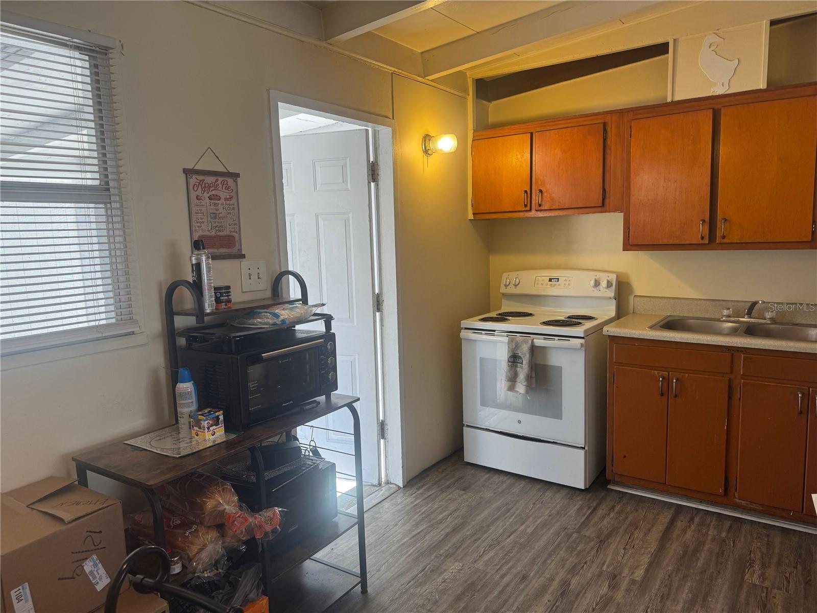 4106 W MANGO AVE, TAMPA, FL, 33616
