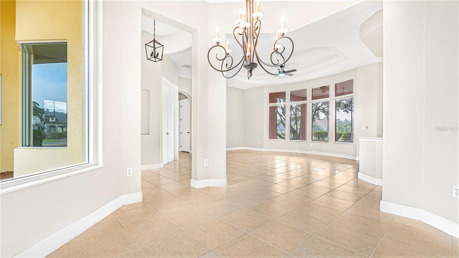 5400 EMERALD BAY LN, LADY LAKE, FL, 32159