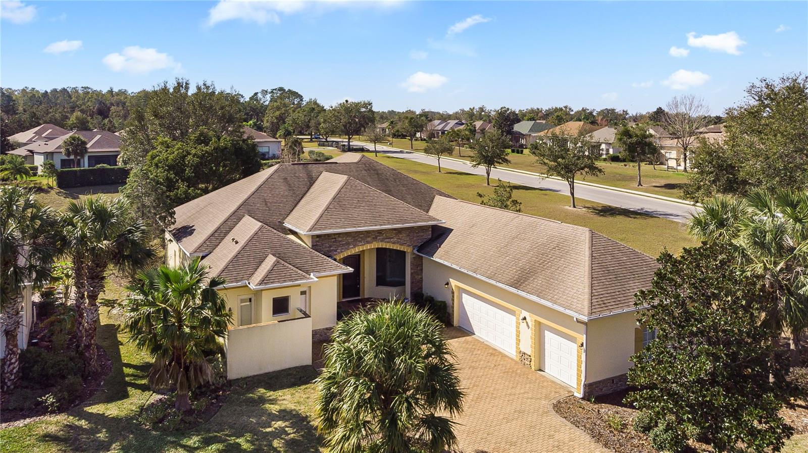 5400 EMERALD BAY LN, LADY LAKE, FL, 32159