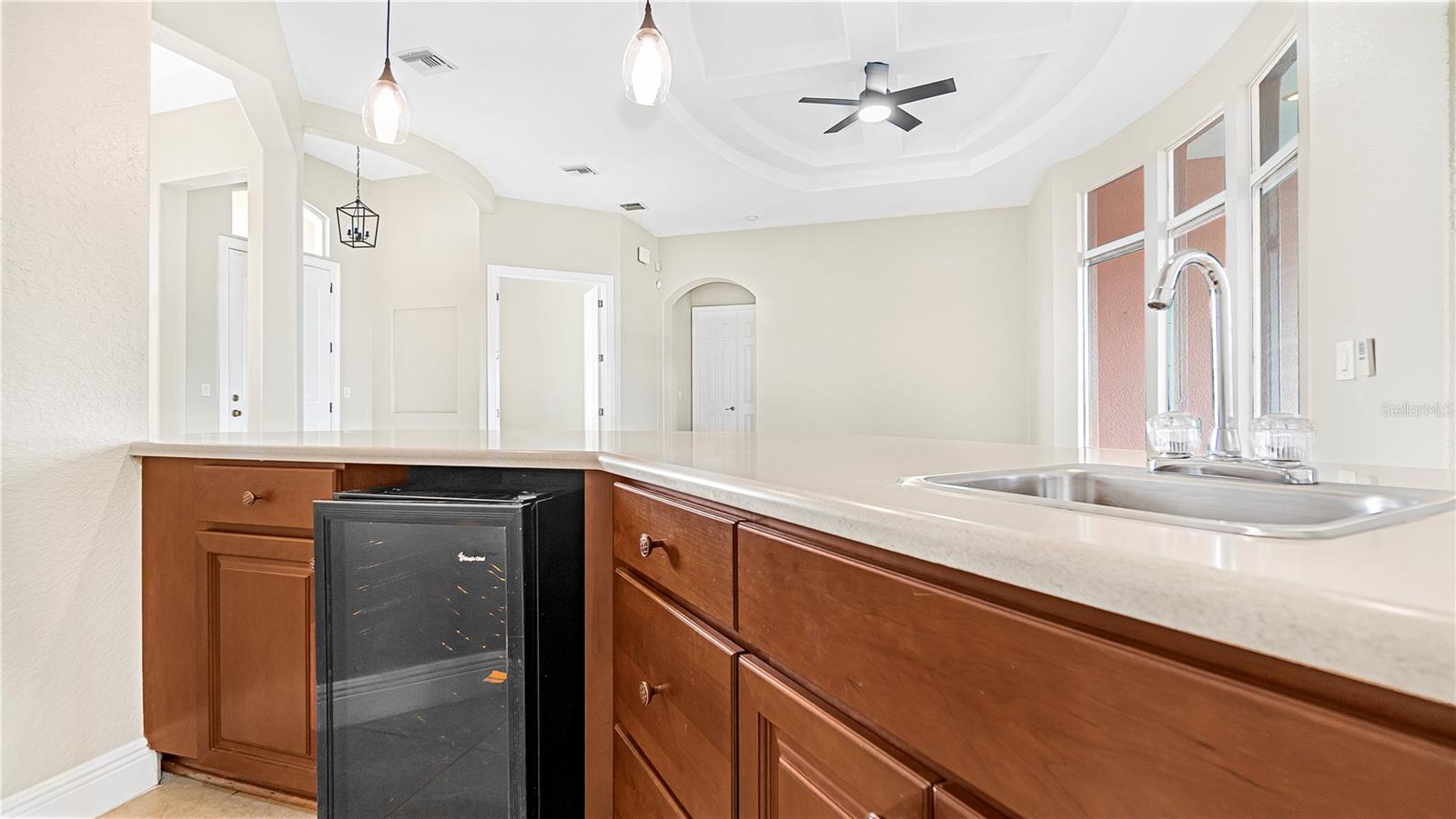 5400 EMERALD BAY LN, LADY LAKE, FL, 32159