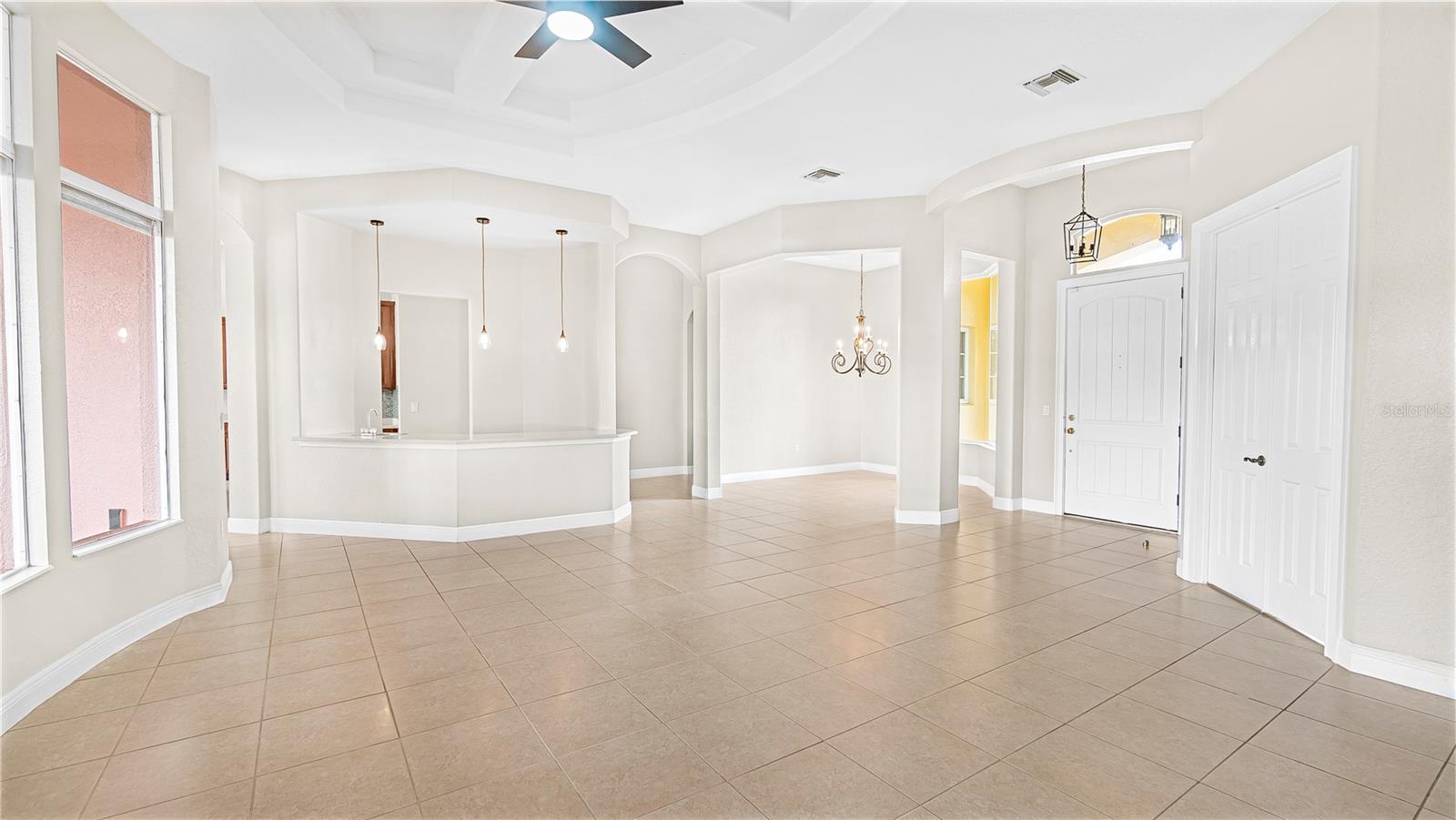 5400 EMERALD BAY LN, LADY LAKE, FL, 32159