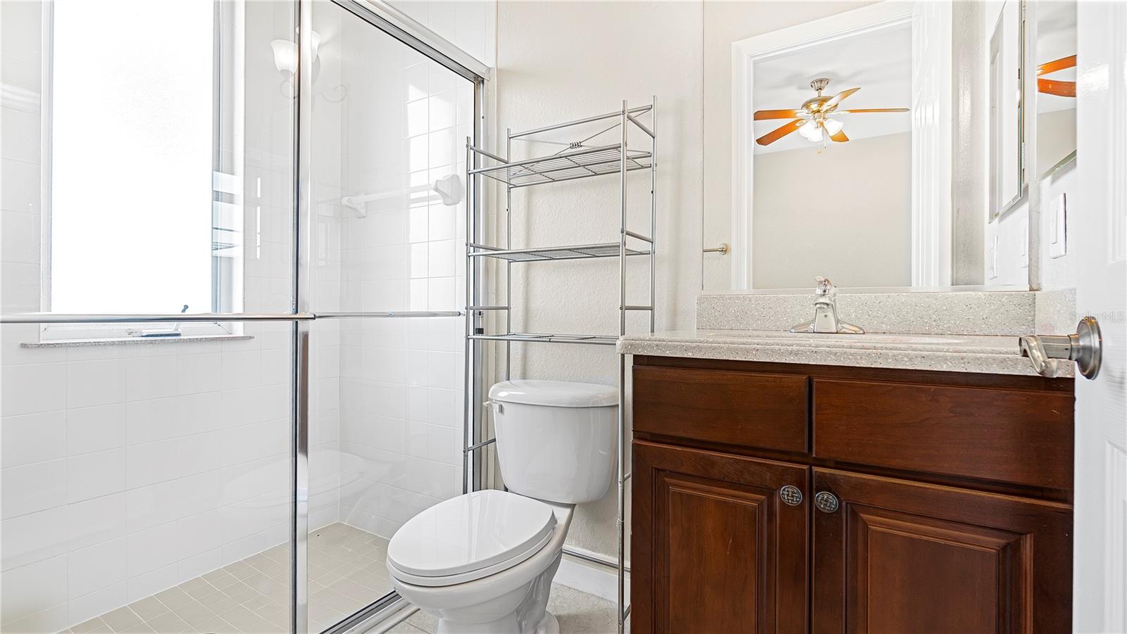 5400 EMERALD BAY LN, LADY LAKE, FL, 32159