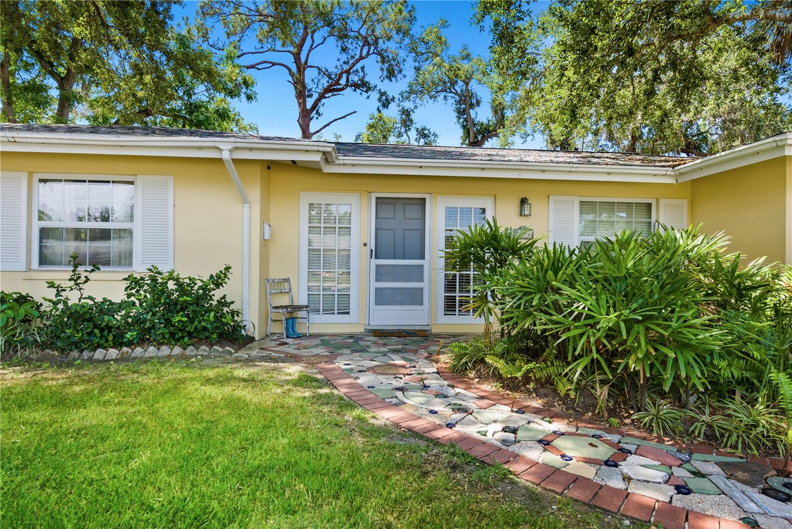 1870 JASMINE DR, SARASOTA, FL, 34239