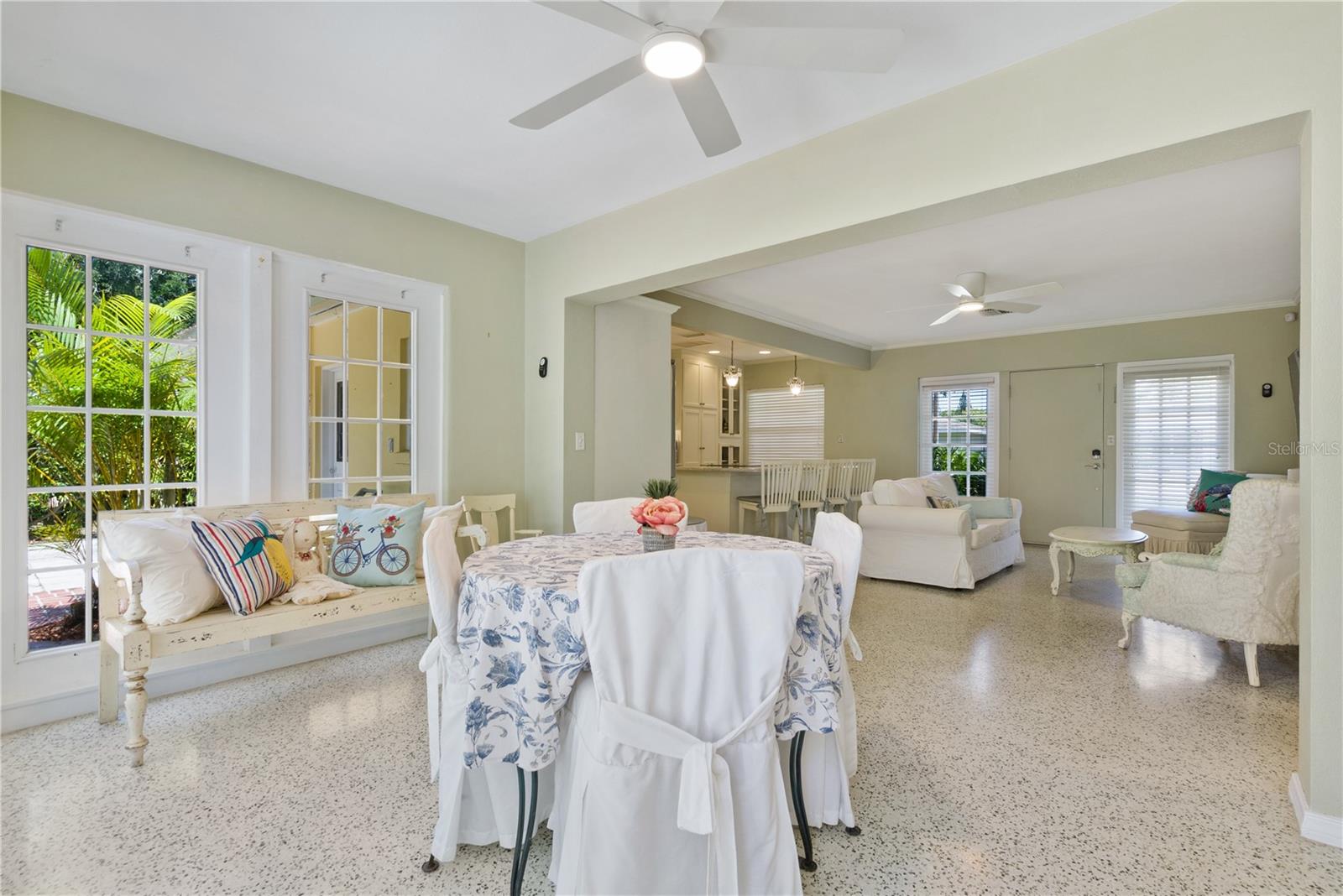1870 JASMINE DR, SARASOTA, FL, 34239