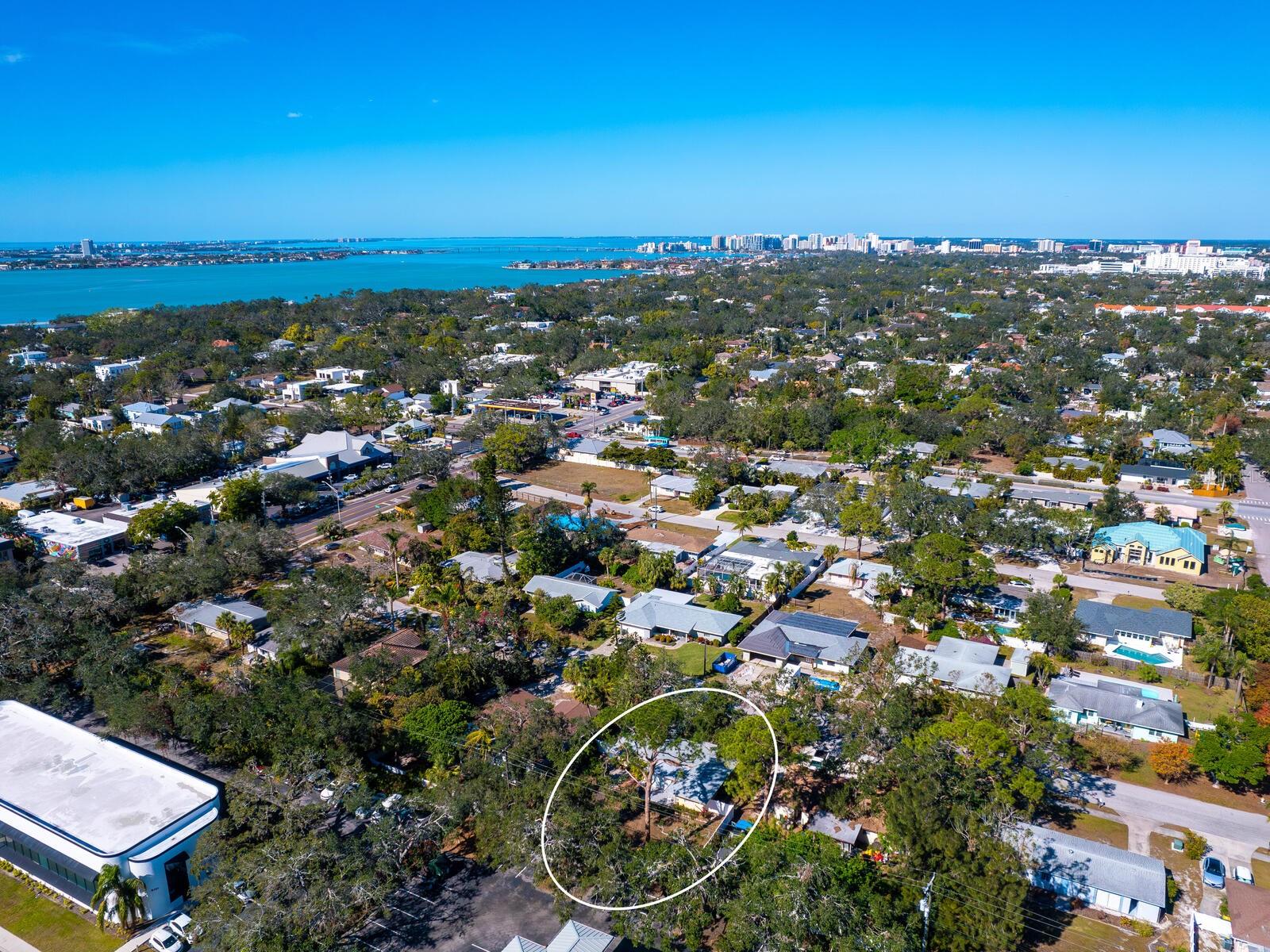 1870 JASMINE DR, SARASOTA, FL, 34239