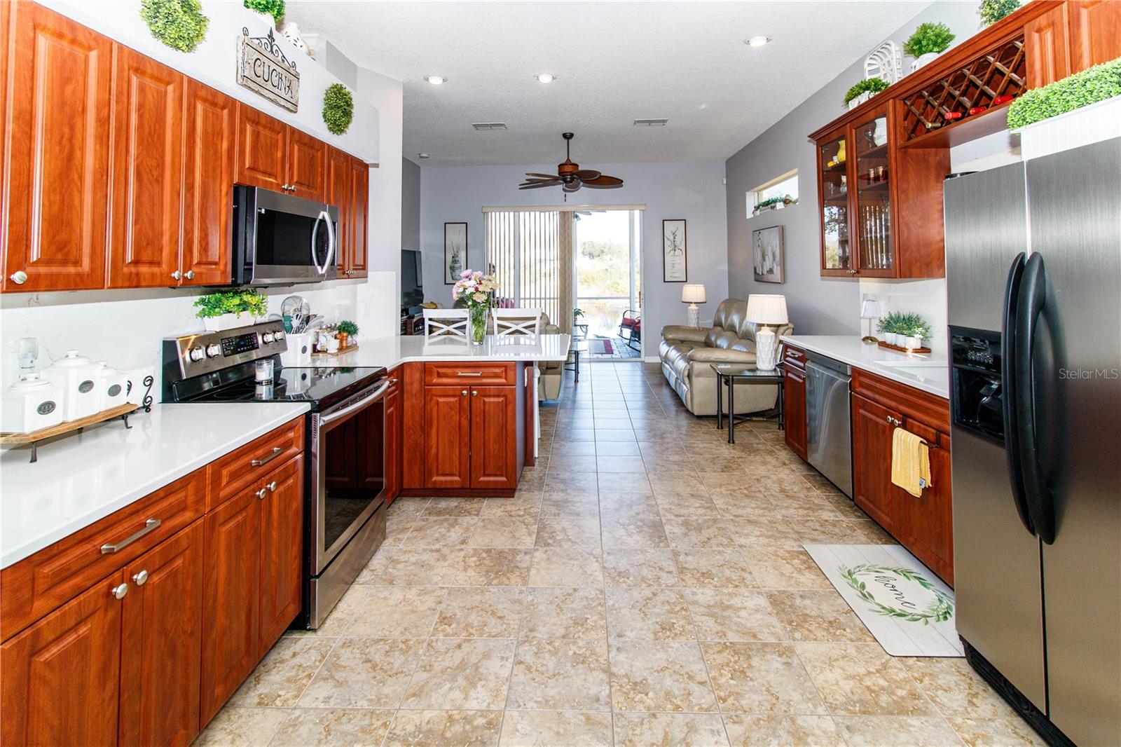 7824 HARBOR BRIDGE BLVD, NEW PORT RICHEY, FL, 34654