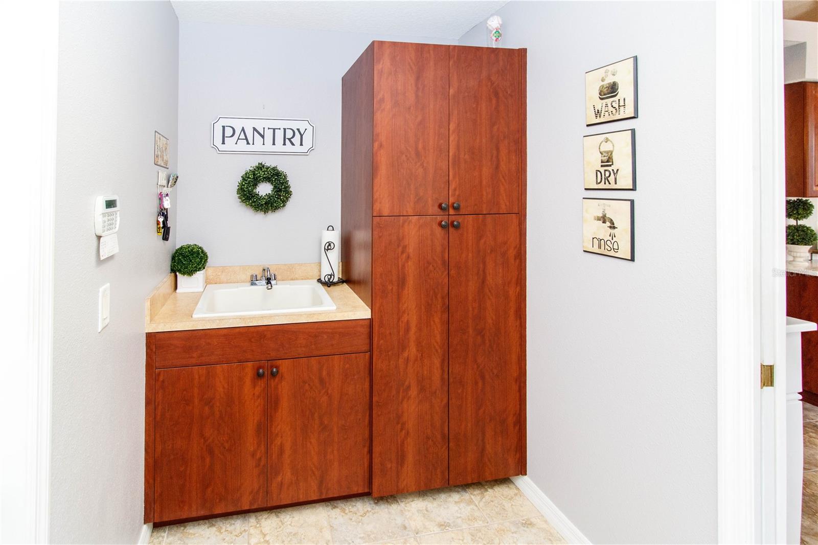 7824 HARBOR BRIDGE BLVD, NEW PORT RICHEY, FL, 34654