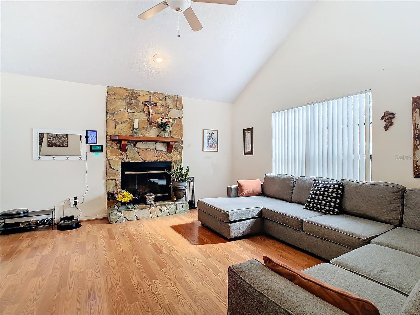 4209 E 98TH AVE, TAMPA, FL, 33617