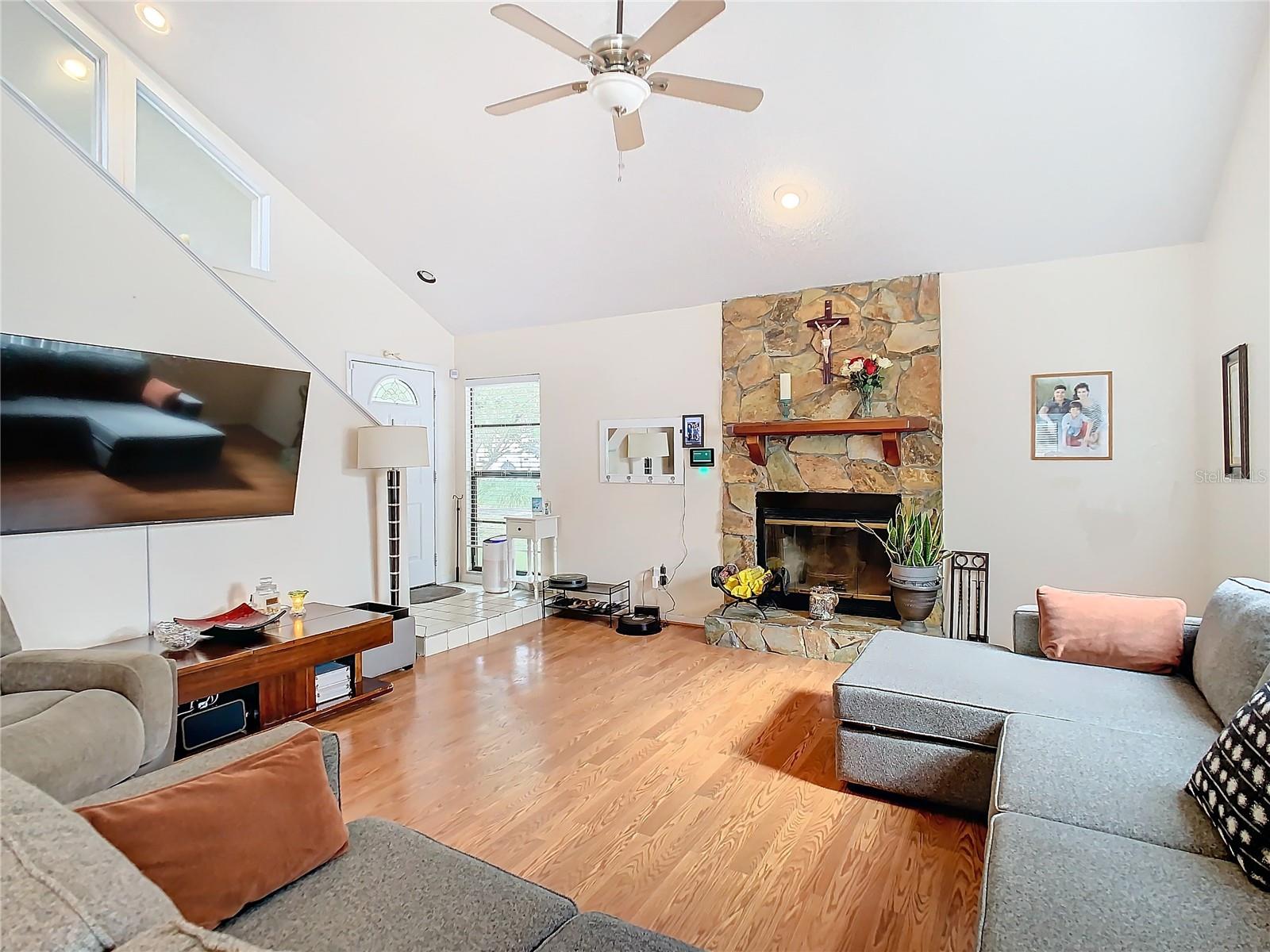 4209 E 98TH AVE, TAMPA, FL, 33617