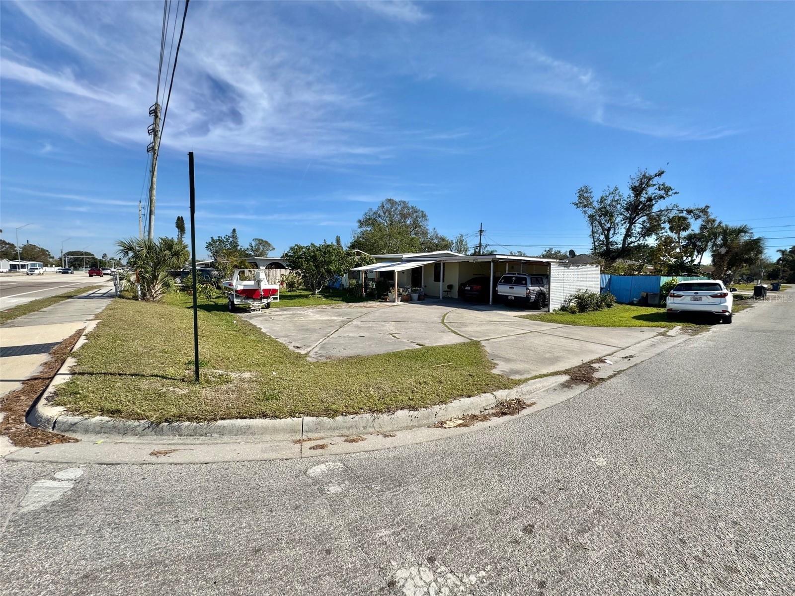 616 63RD AVE W, BRADENTON, FL, 34207