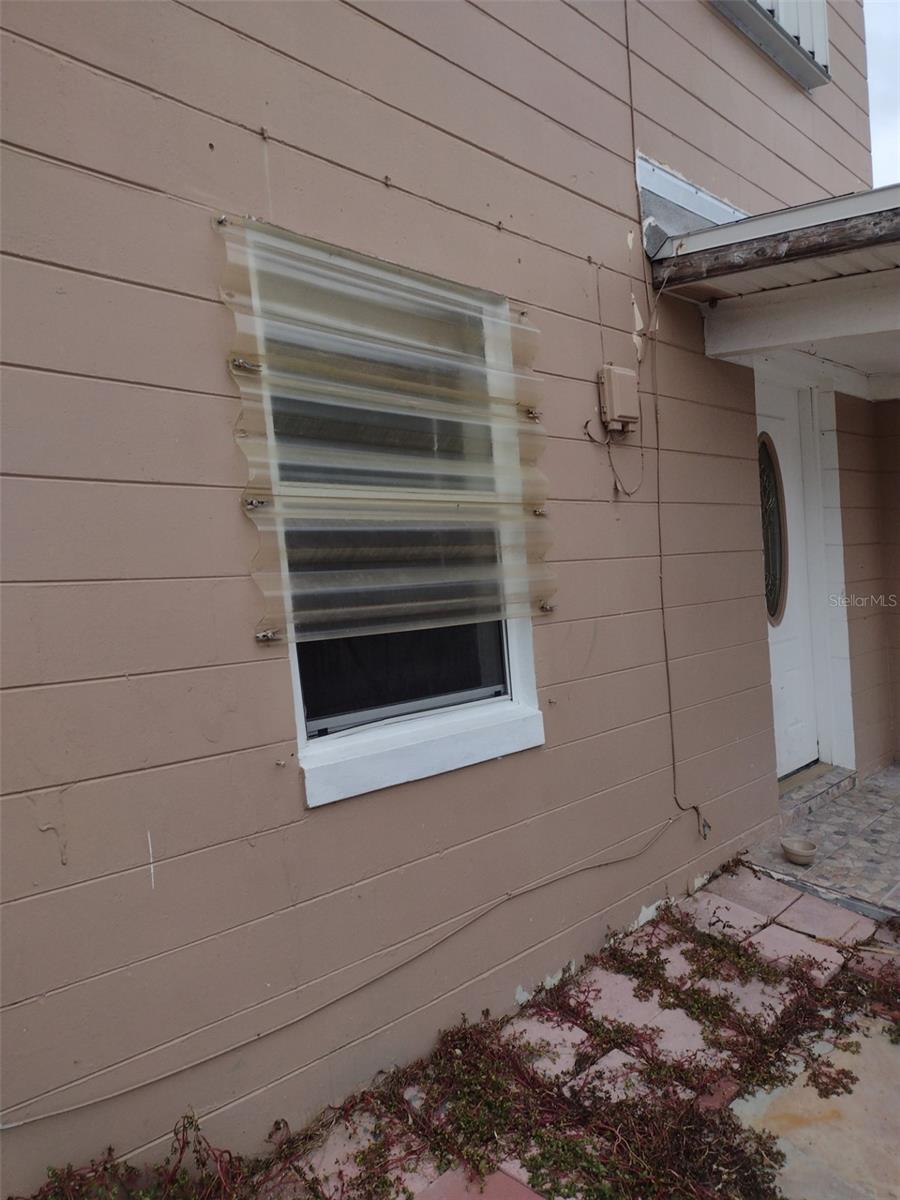 14310 N BAYSHORE DR, MADEIRA BEACH, FL, 33708
