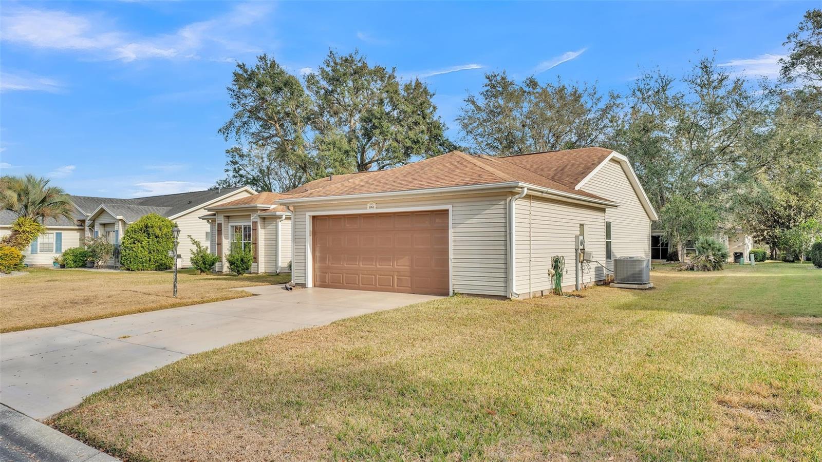 4064 RIVER CREST CIR, LEESBURG, FL, 34748