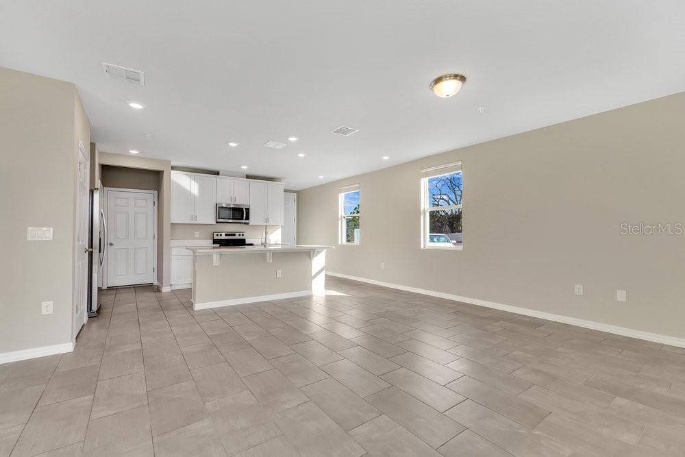 984 DESERT CANDLE DR, OCOEE, FL, 34761