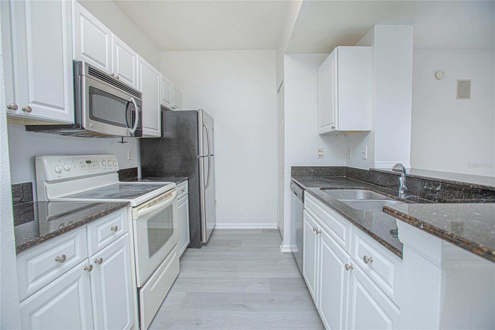 14205 FALLS CHURCH DR #2008, ORLANDO, FL, 32837