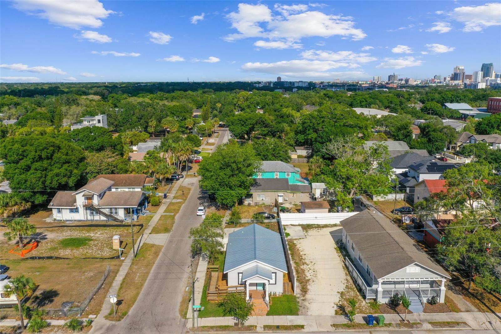 2515 N HOWARD AVE, TAMPA, FL, 33607