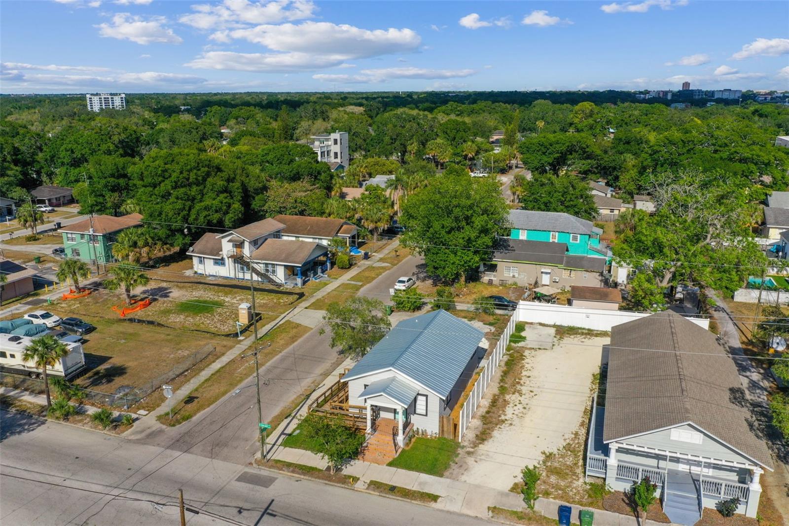 2515 N HOWARD AVE, TAMPA, FL, 33607
