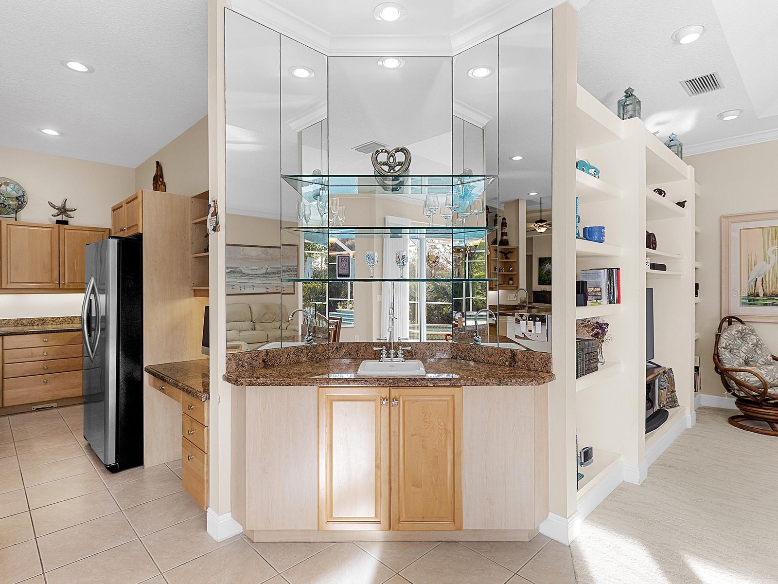 5031 BELLA TERRA DR, VENICE, FL, 34293