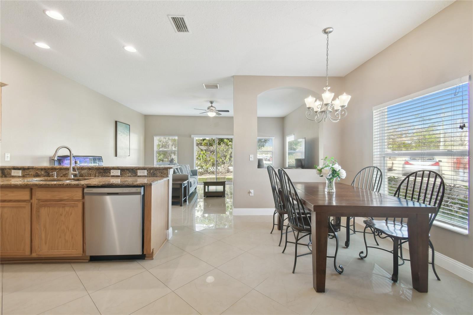 1115 ANDREW AVILES CIR, TAMPA, FL, 33619