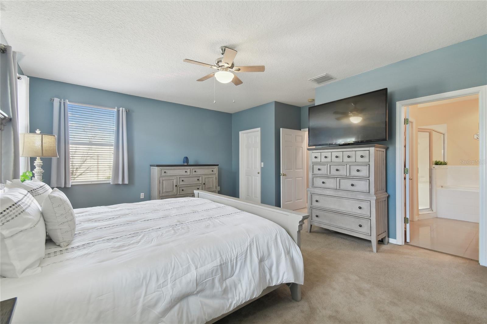 1115 ANDREW AVILES CIR, TAMPA, FL, 33619