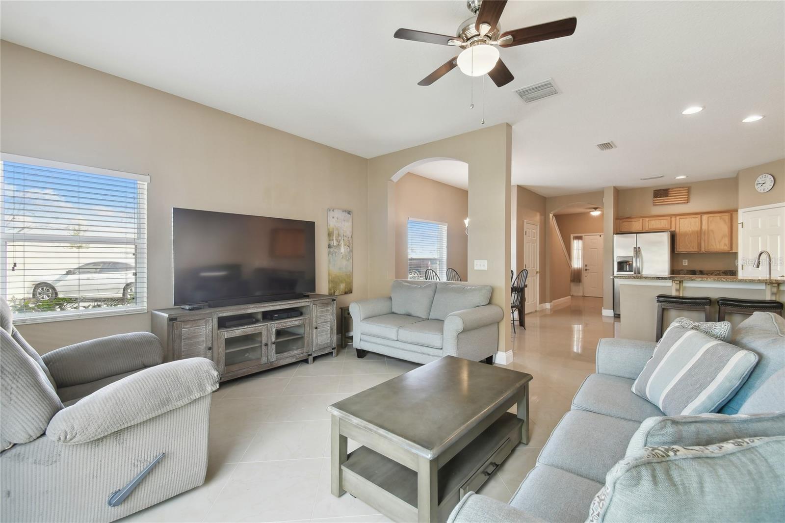 1115 ANDREW AVILES CIR, TAMPA, FL, 33619