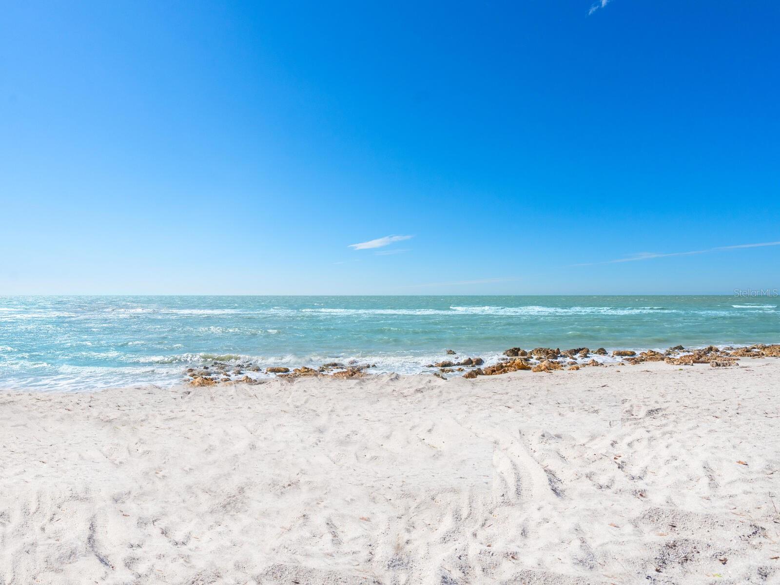 18 N CASEY KEY RD, OSPREY, FL, 34229