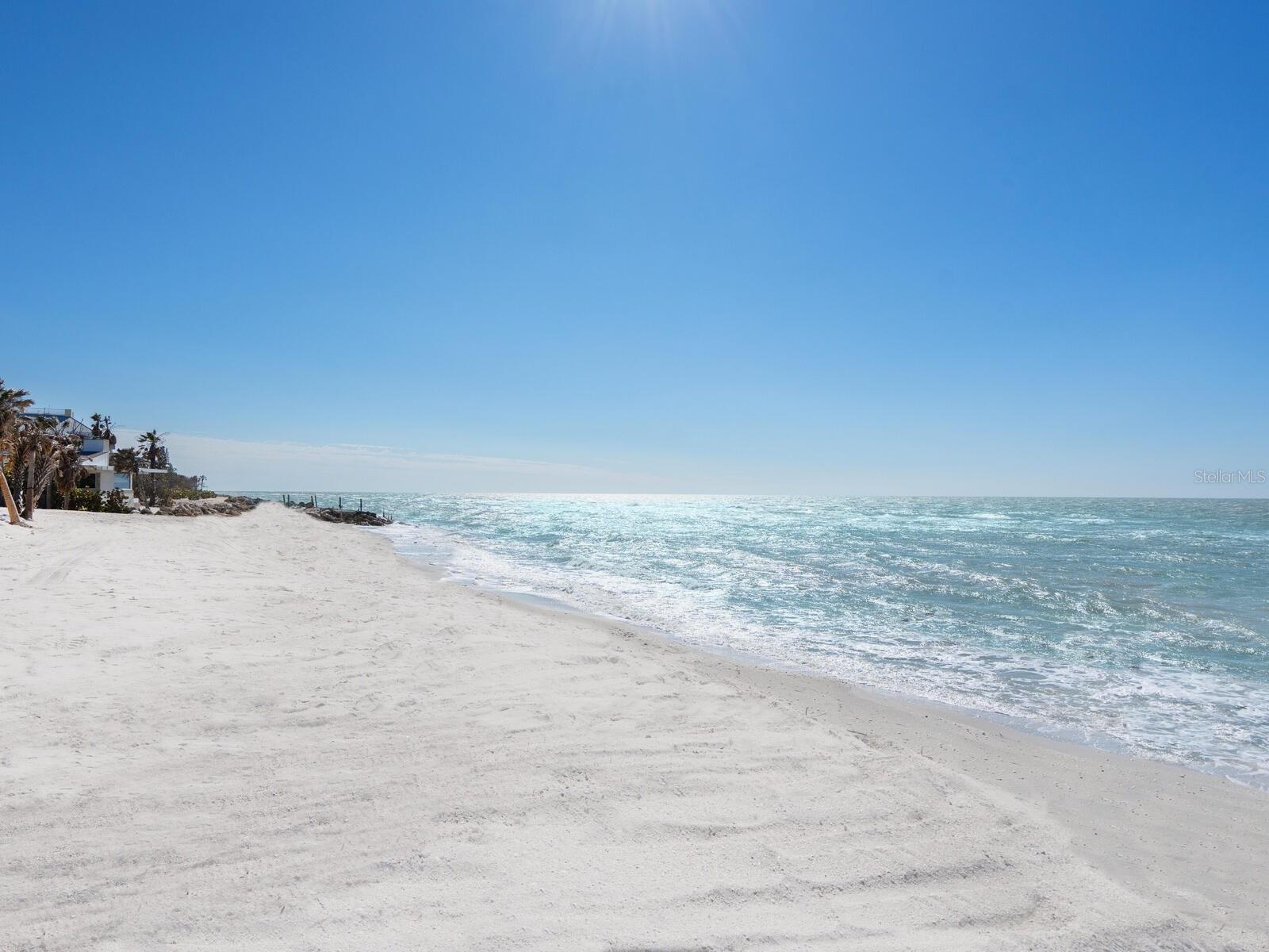 18 N CASEY KEY RD, OSPREY, FL, 34229
