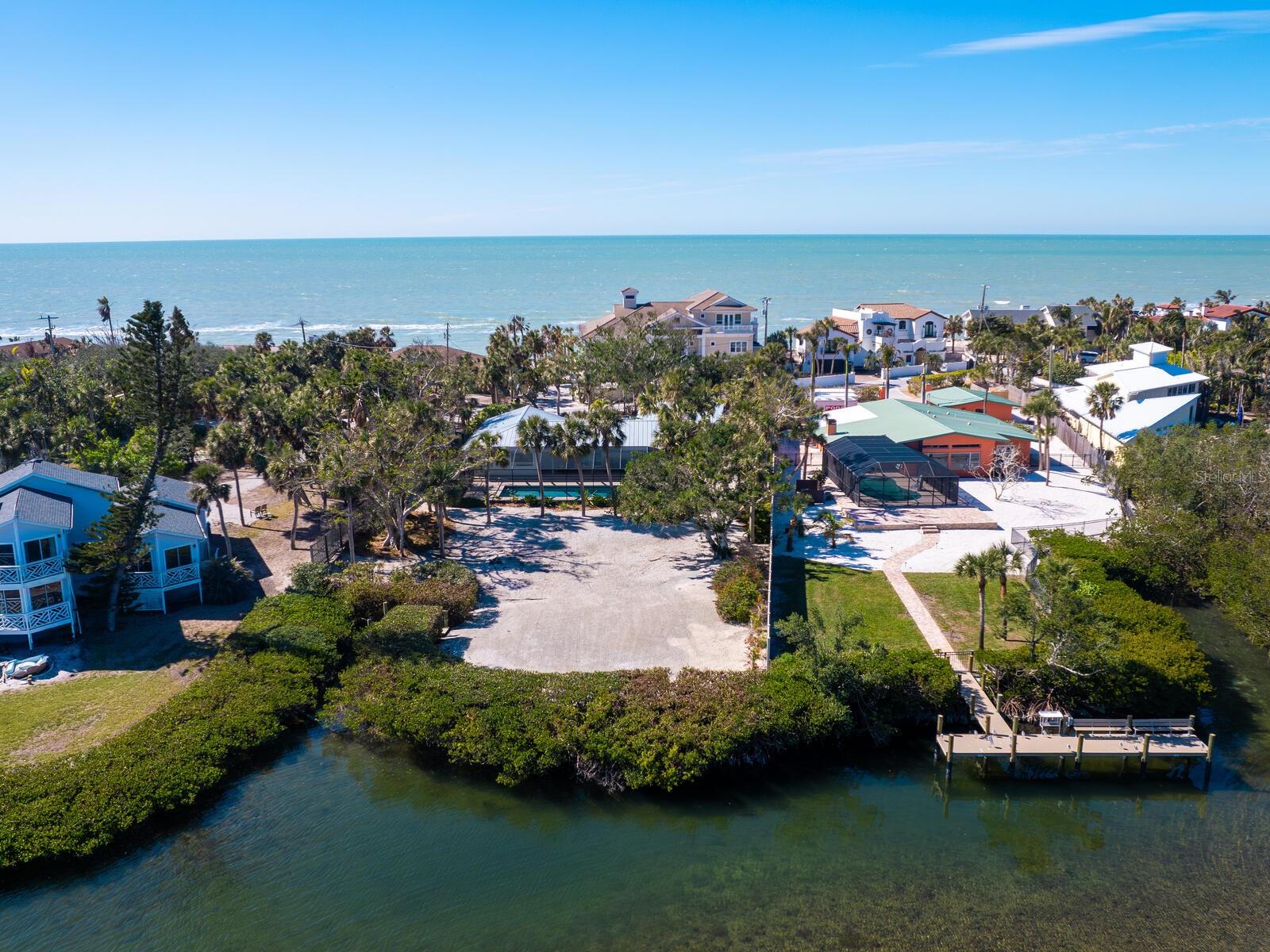 18 N CASEY KEY RD, OSPREY, FL, 34229