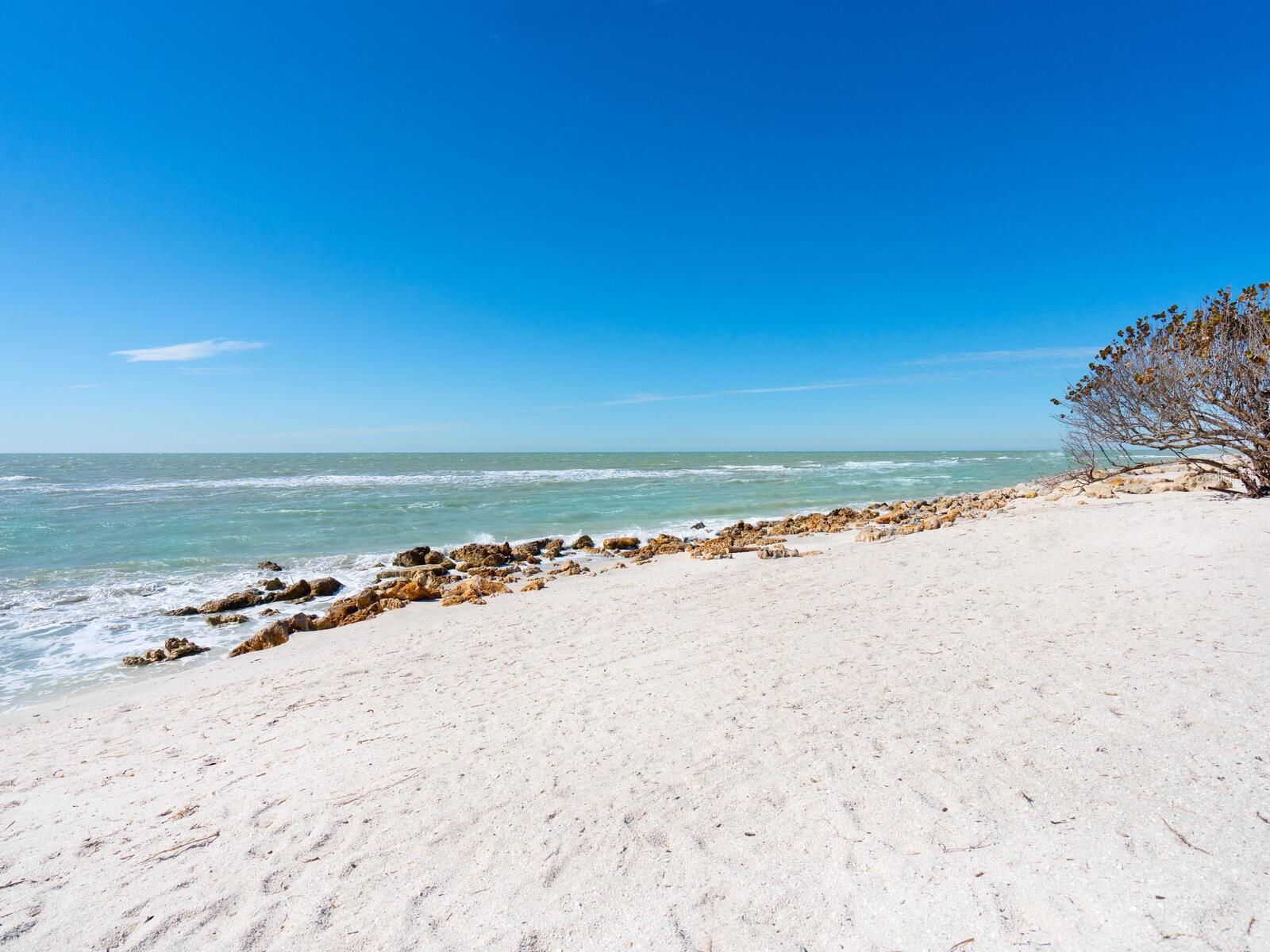 18 N CASEY KEY RD, OSPREY, FL, 34229