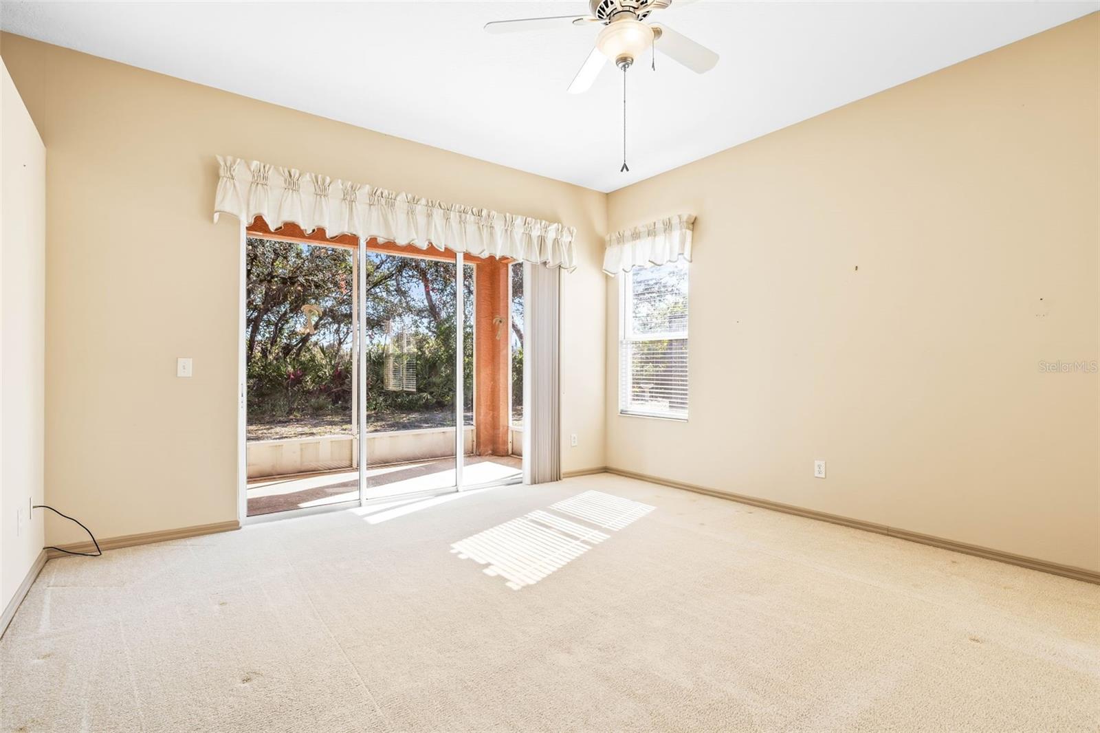 1330 MISTY GREENS DR, SUN CITY CENTER, FL, 33573