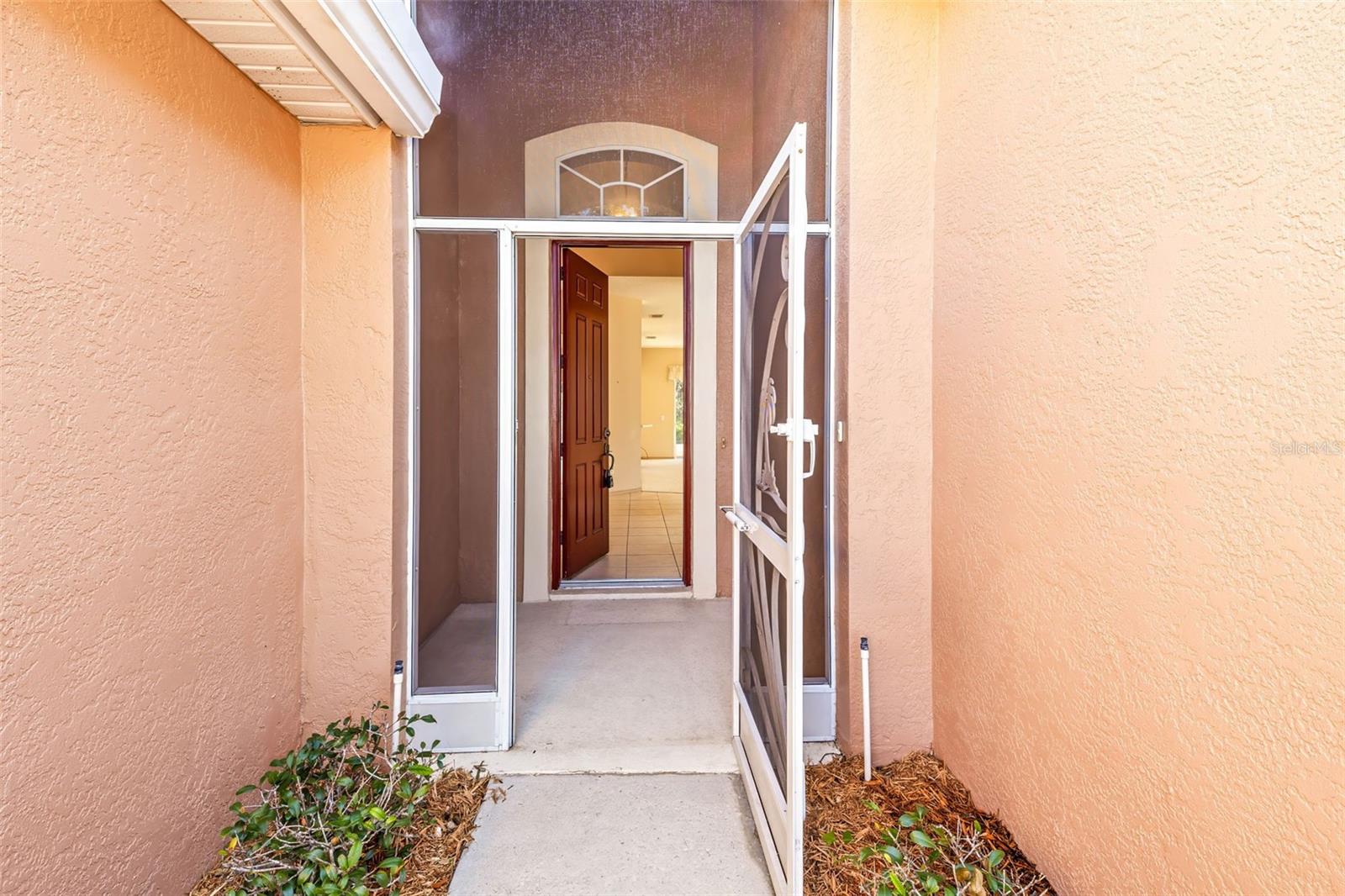 1330 MISTY GREENS DR, SUN CITY CENTER, FL, 33573