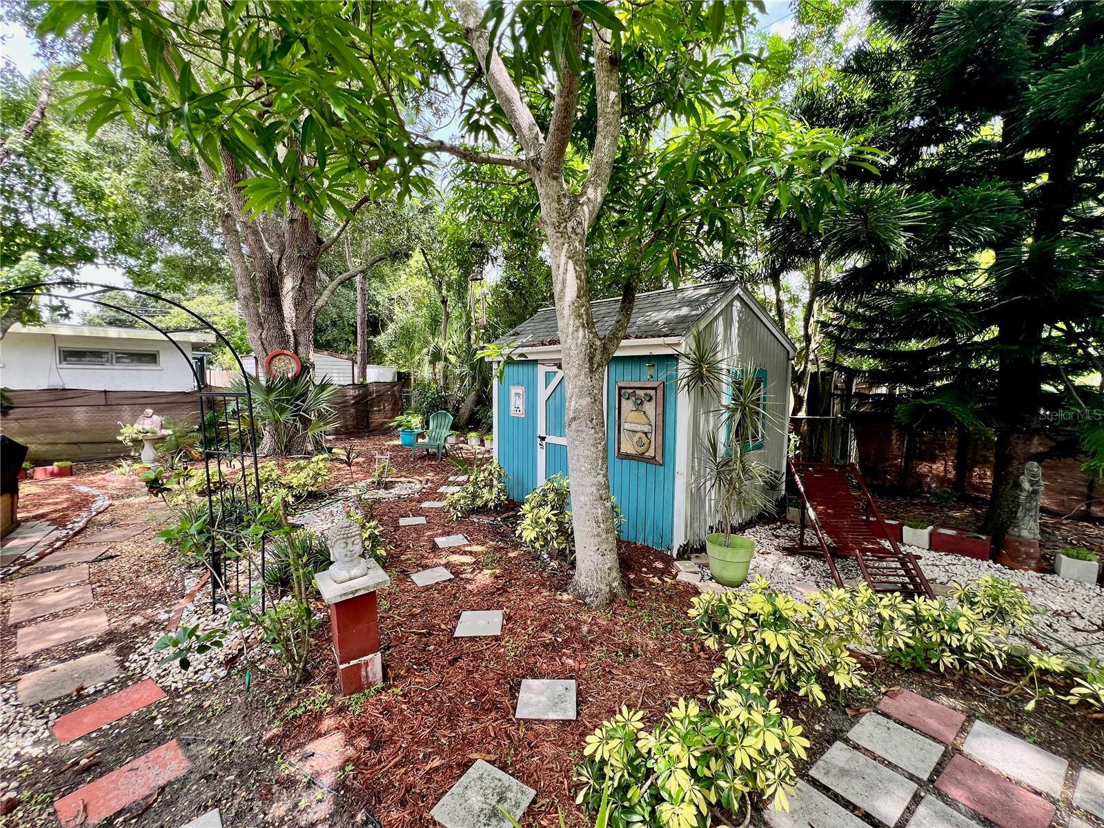 3828 HAWKEYE CIR, SARASOTA, FL, 34232
