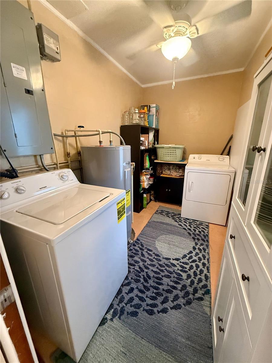 3828 HAWKEYE CIR, SARASOTA, FL, 34232