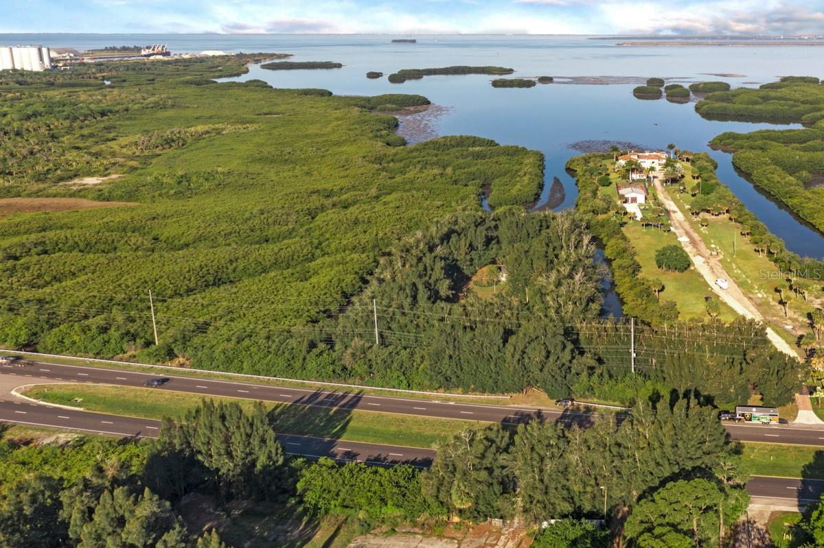 12155 S US HIGHWAY 41, GIBSONTON, FL, 33534