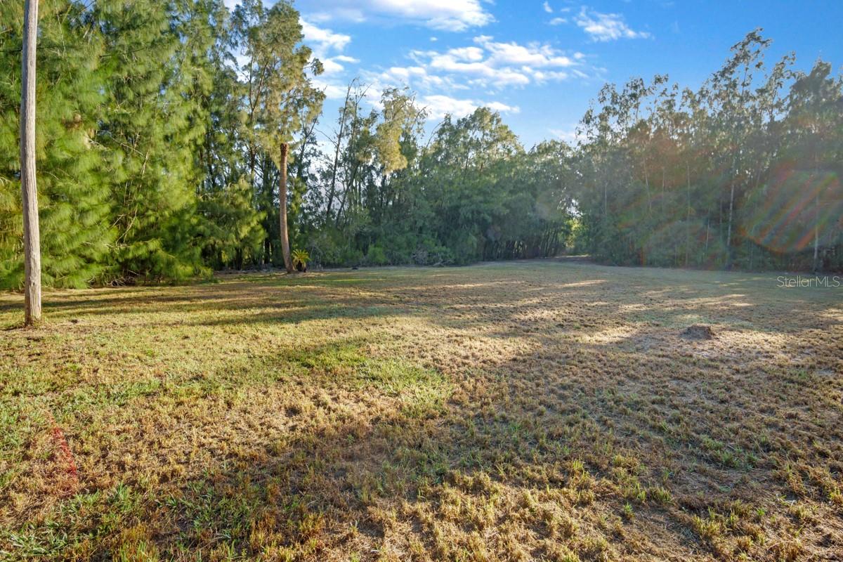 12155 S US HIGHWAY 41, GIBSONTON, FL, 33534