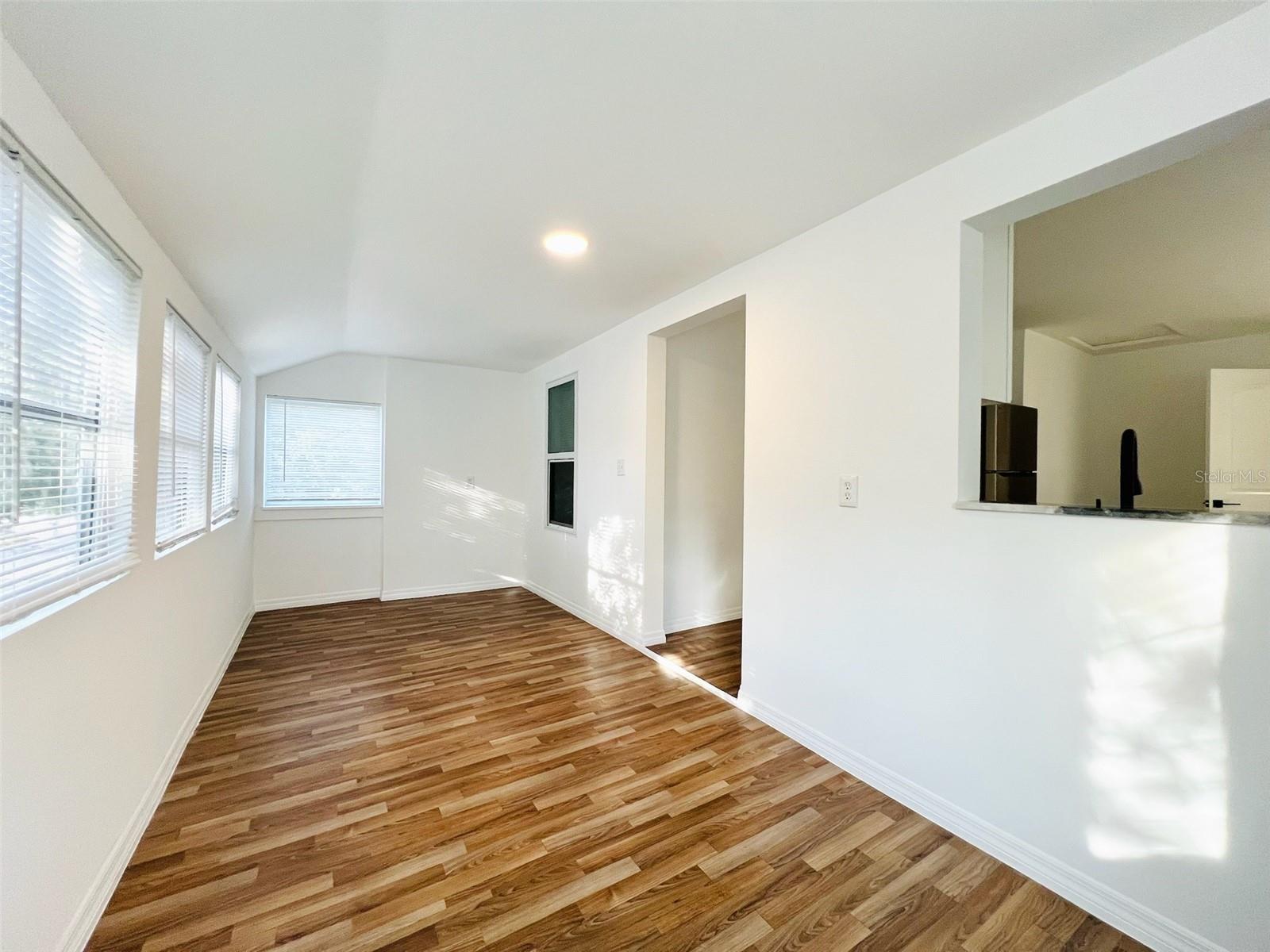 819 11TH ST N #3, ST PETERSBURG, FL, 33705
