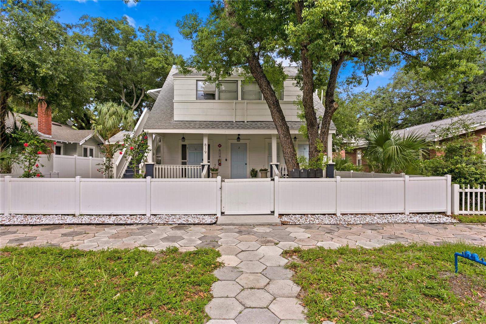 819 11TH ST N #3, ST PETERSBURG, FL, 33705