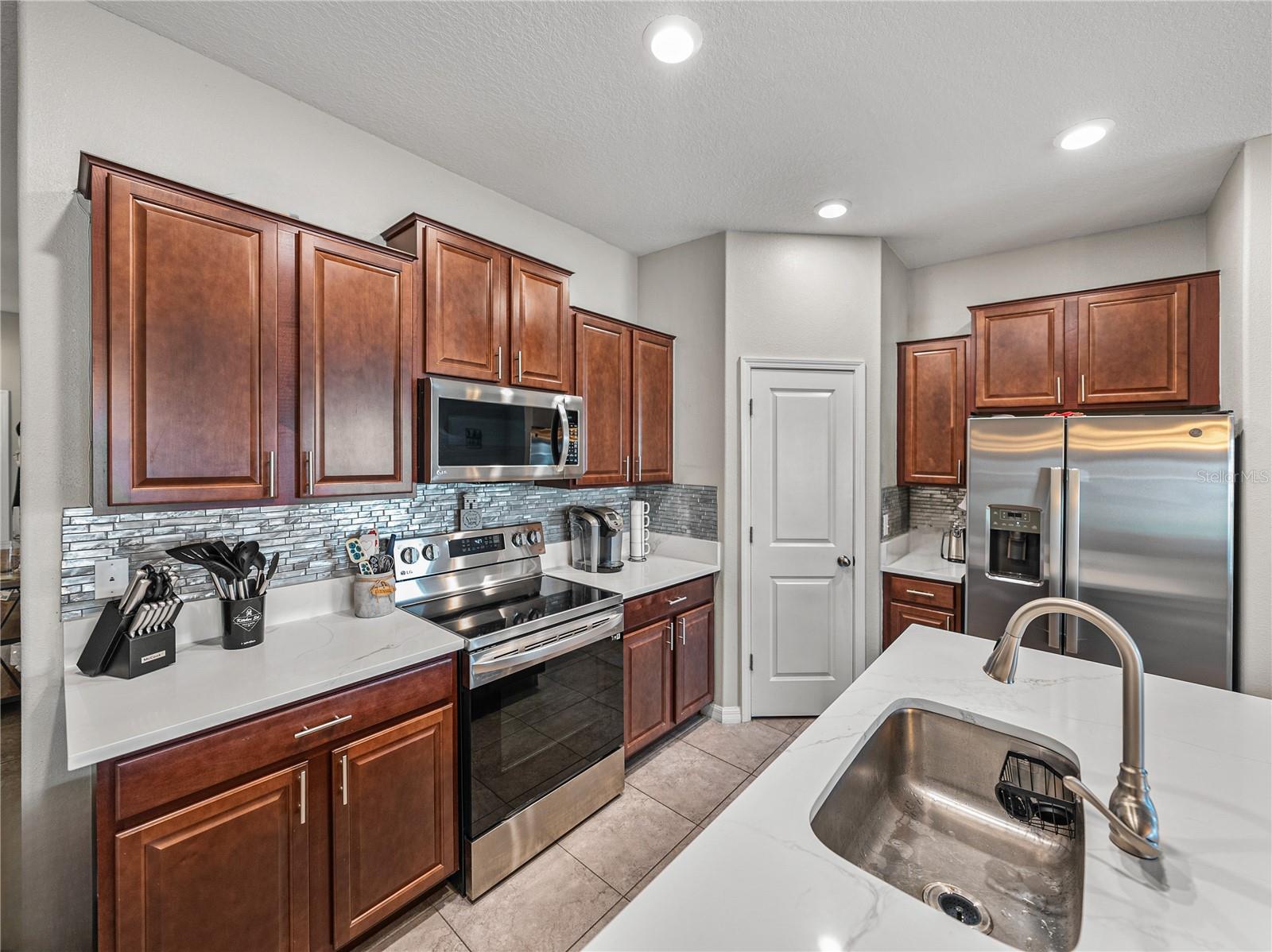 10511 FUZZY CATTAIL ST, RIVERVIEW, FL, 33578