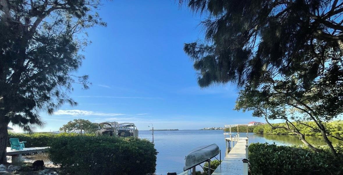 1624 SEA BREEZE DR, TARPON SPRINGS, FL, 34689