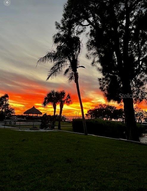 1624 SEA BREEZE DR, TARPON SPRINGS, FL, 34689