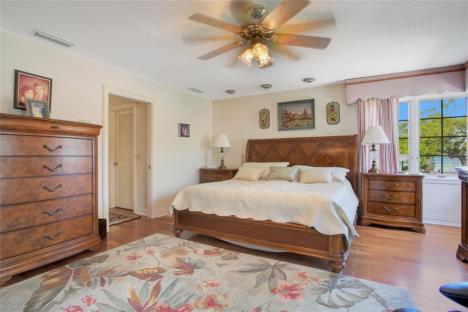 1419 HOLLINGSWORTH OAKS DR, LAKELAND, FL, 33803