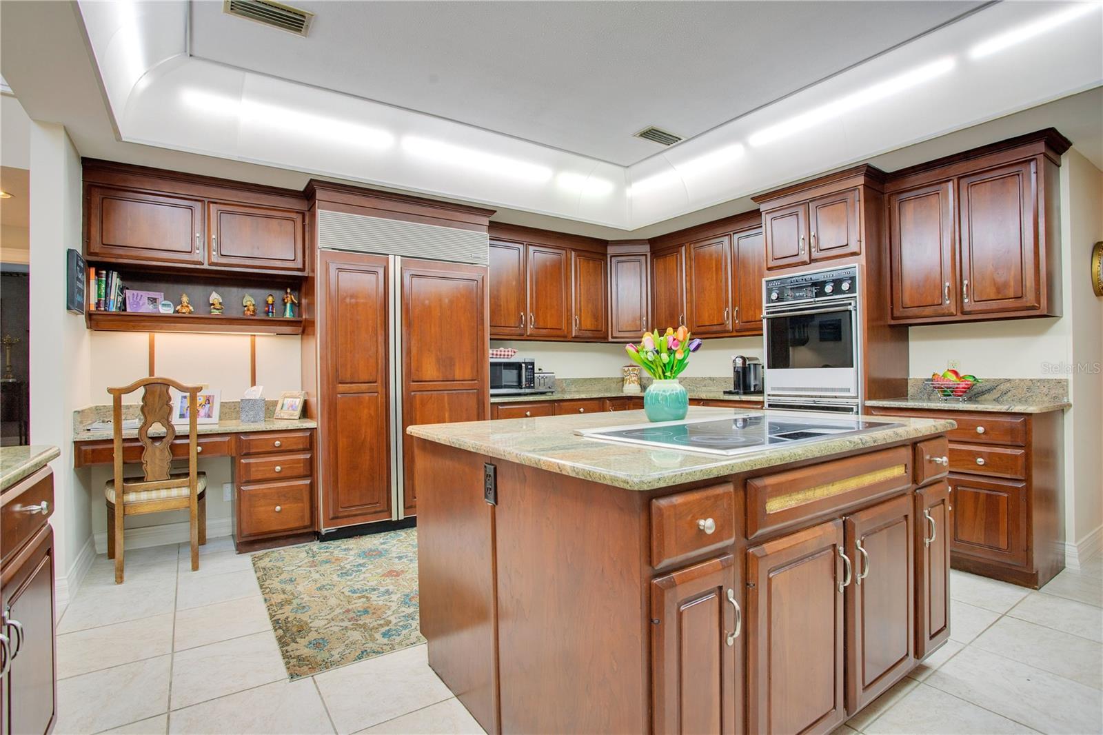 1419 HOLLINGSWORTH OAKS DR, LAKELAND, FL, 33803
