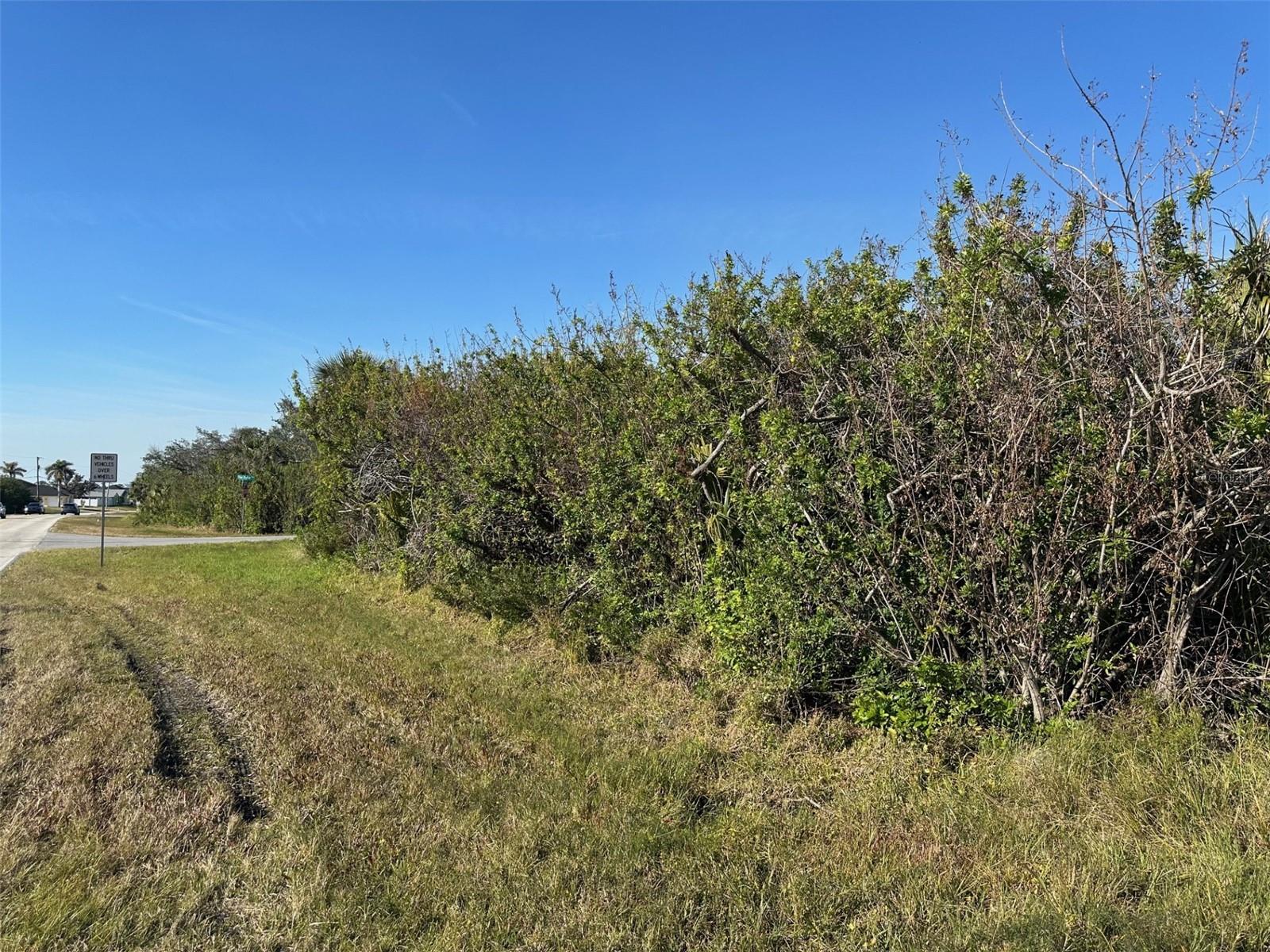 2350 CORNELIUS BLVD, PORT CHARLOTTE, FL, 33953