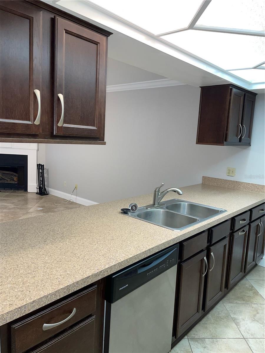 105 SOMERSET LN #3, PALM HARBOR, FL, 34684