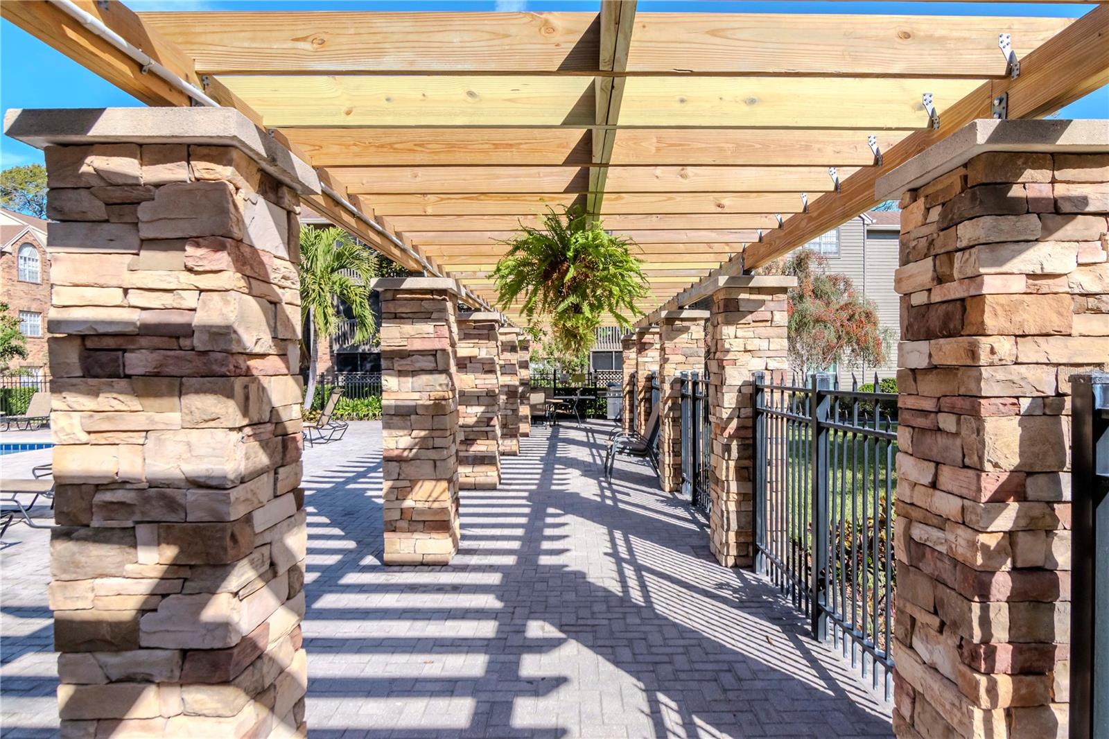 2500 WINDING CREEK BLVD #G106, CLEARWATER, FL, 33761