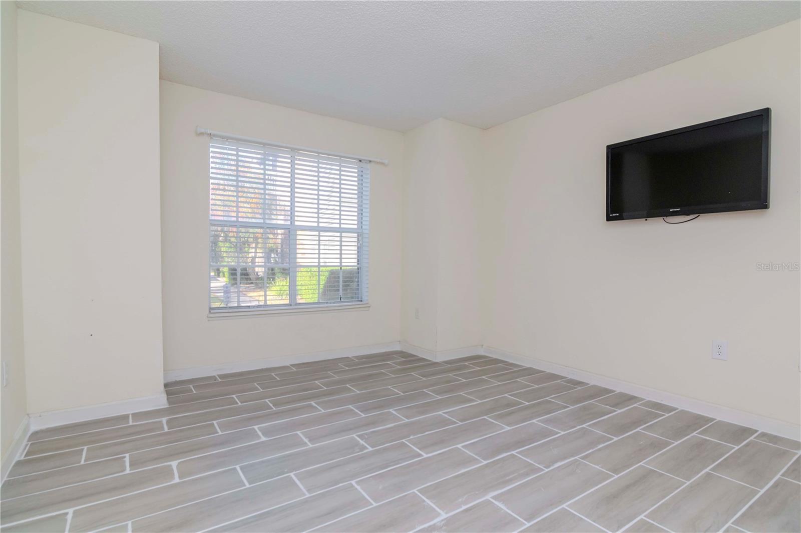 2500 WINDING CREEK BLVD #G106, CLEARWATER, FL, 33761