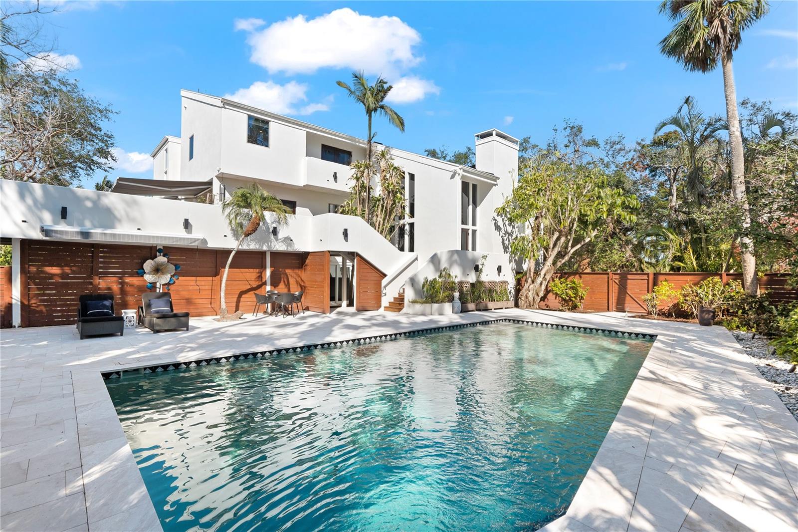 5235 SIESTA COVE DR, SARASOTA, FL, 34242