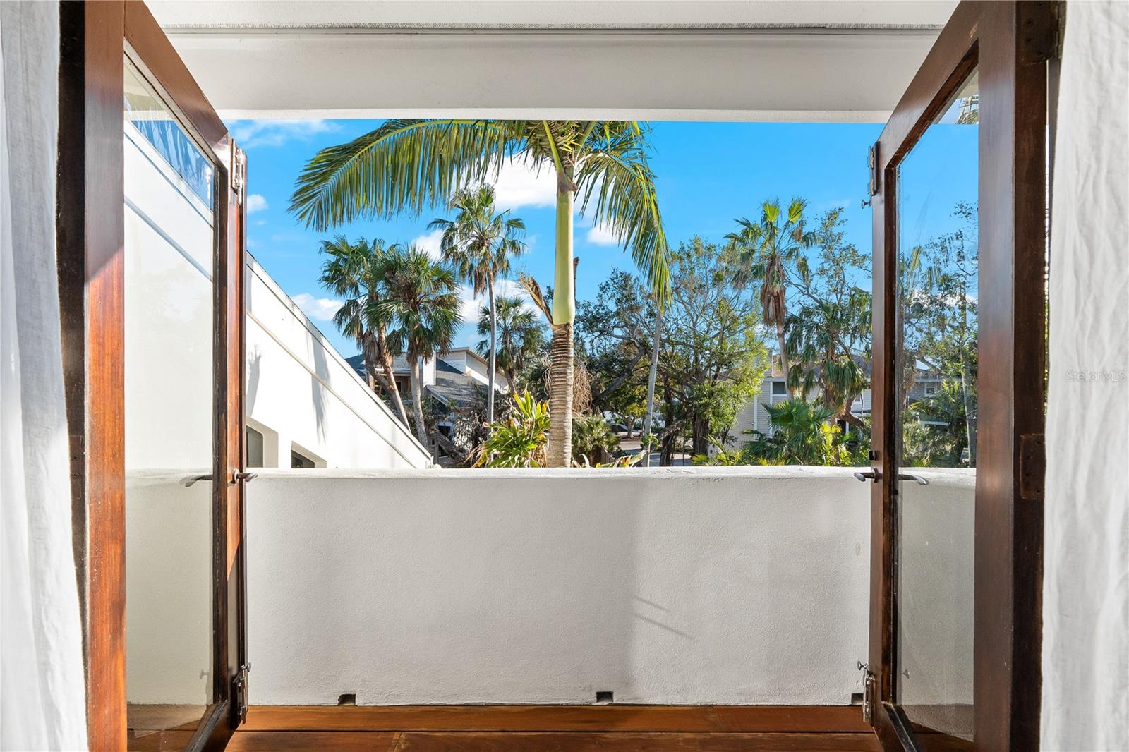 5235 SIESTA COVE DR, SARASOTA, FL, 34242