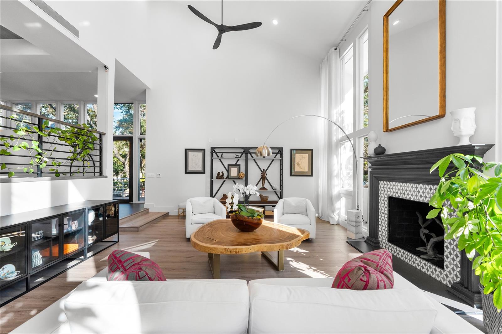 5235 SIESTA COVE DR, SARASOTA, FL, 34242