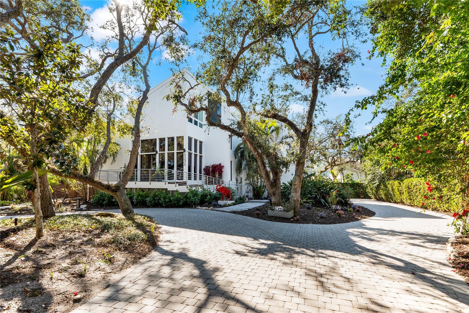 5235 SIESTA COVE DR, SARASOTA, FL, 34242